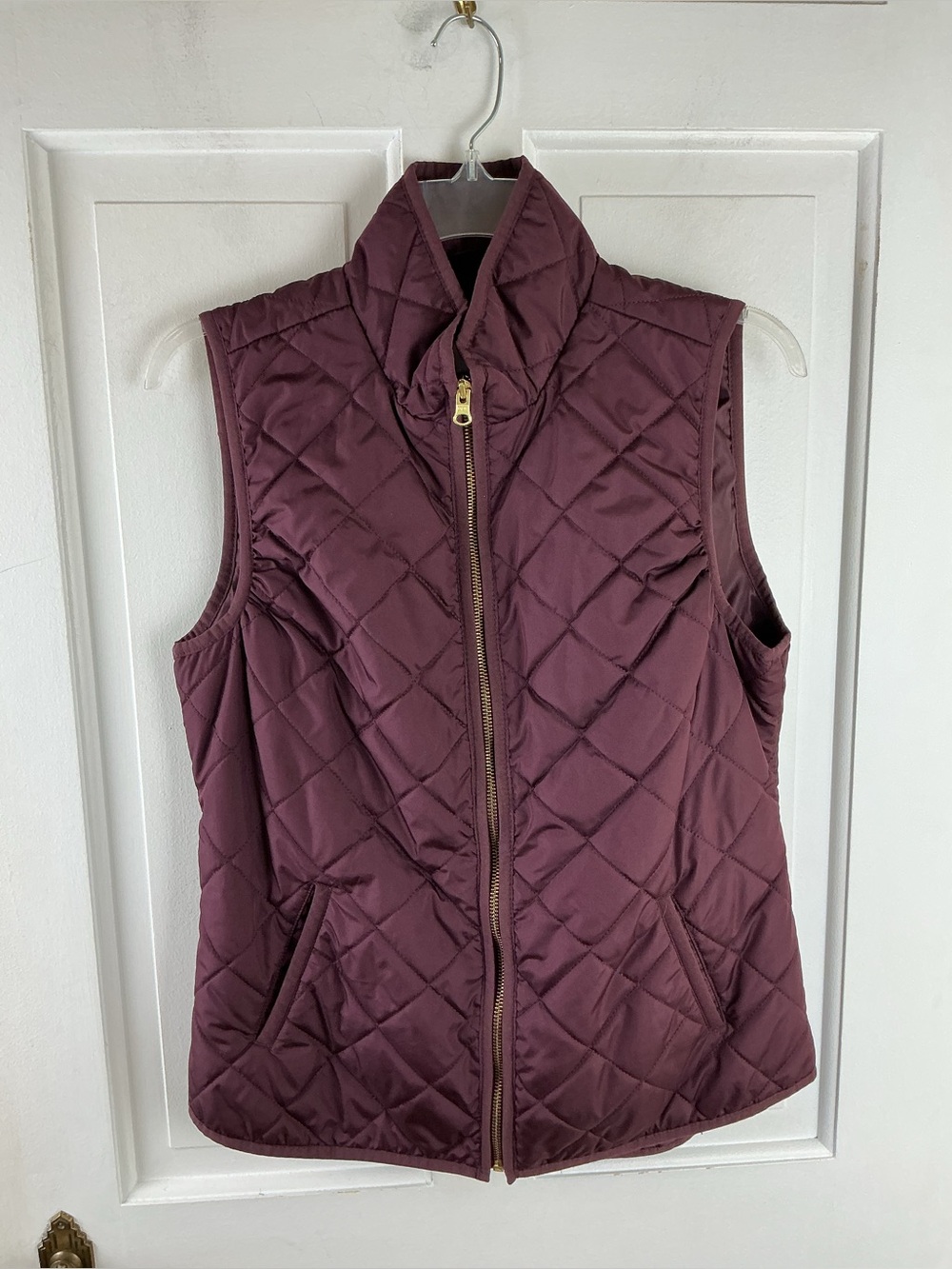 Old Navy Women’s Lightweight Quilted Vest
